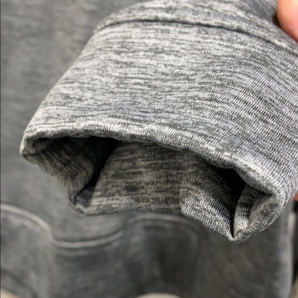 Woman’s Under Armour Hoodie - Picture 3 of 8